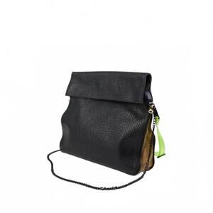 NEW AMPERSAND AS APOSTROPHE buffalo parcel bag in black